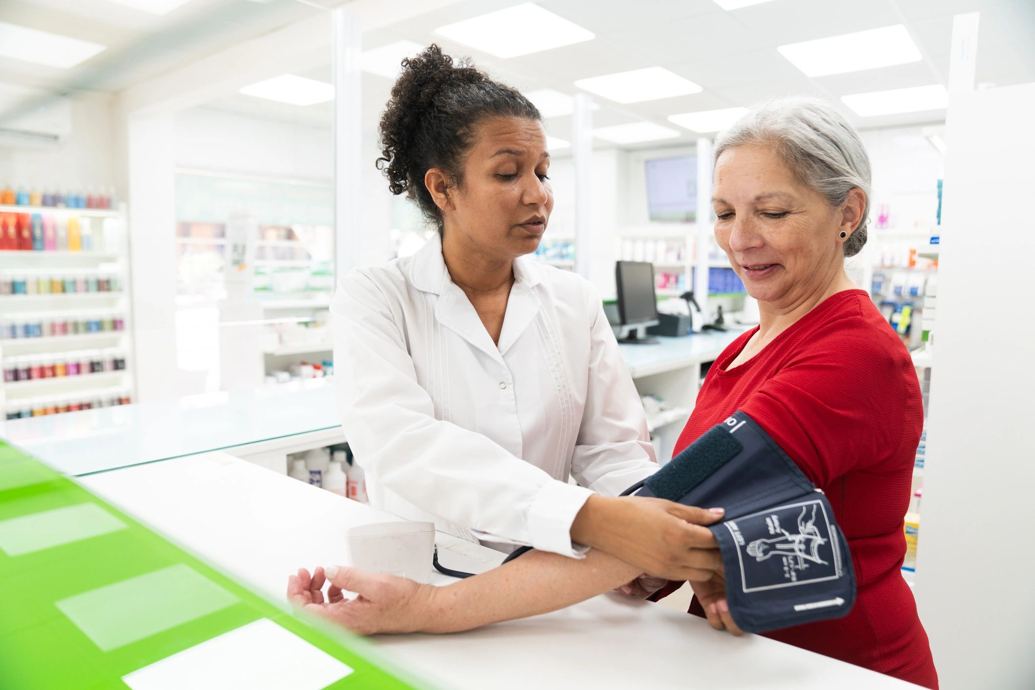 Patient receiving routine health monitoring